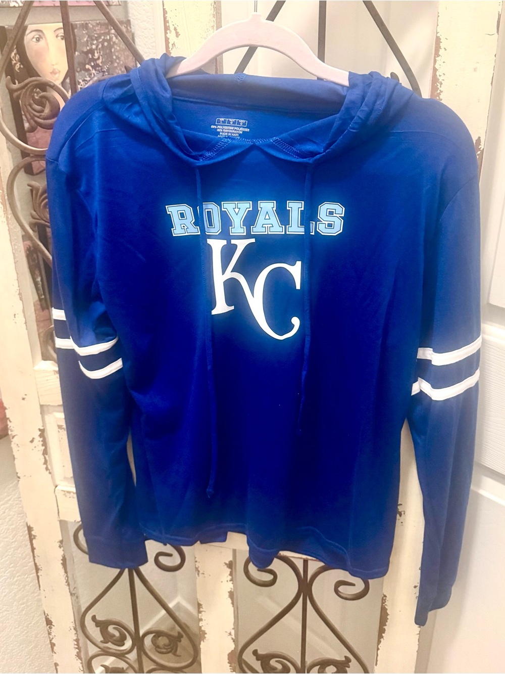 KC Royals Royal Blue Hooded Long-Sleeve Tee. NWOT